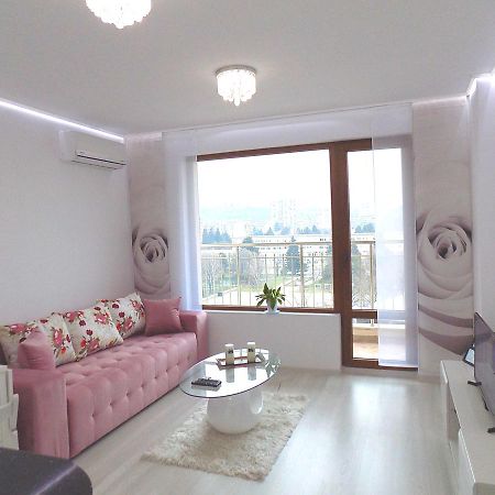 Apartment Silvi ヴァルナ エクステリア 写真