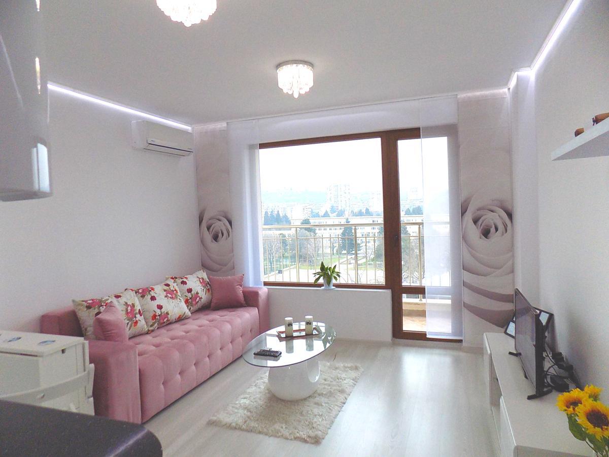 Apartment Silvi ヴァルナ エクステリア 写真
